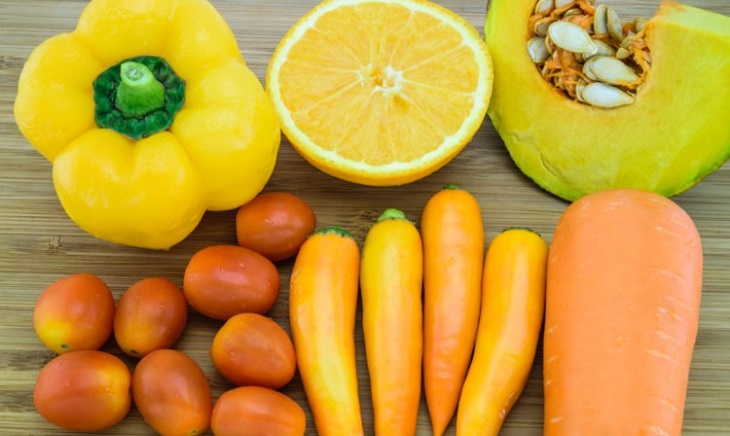 Nhóm thực phẩm giàu Carotenoids là thực phẩm hỗ trợ điều trị viêm lộ tuyến