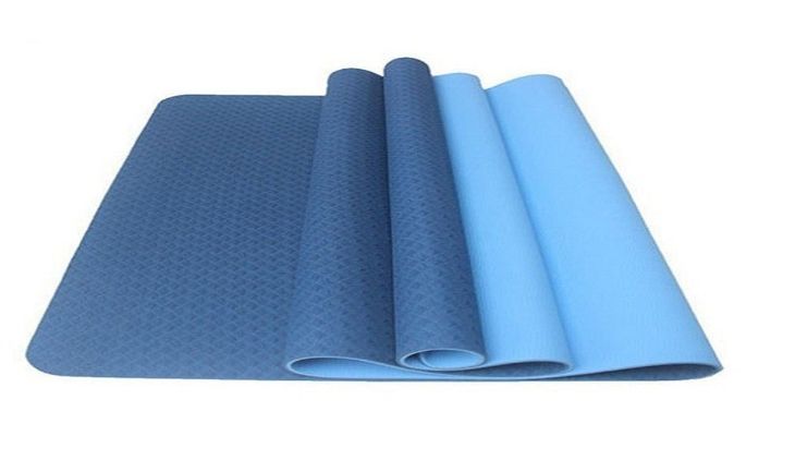 Thẩm tập cần chuẩn bị loại tốt khi thực hiện các bài yoga chữa lạc nội mạc tử cung