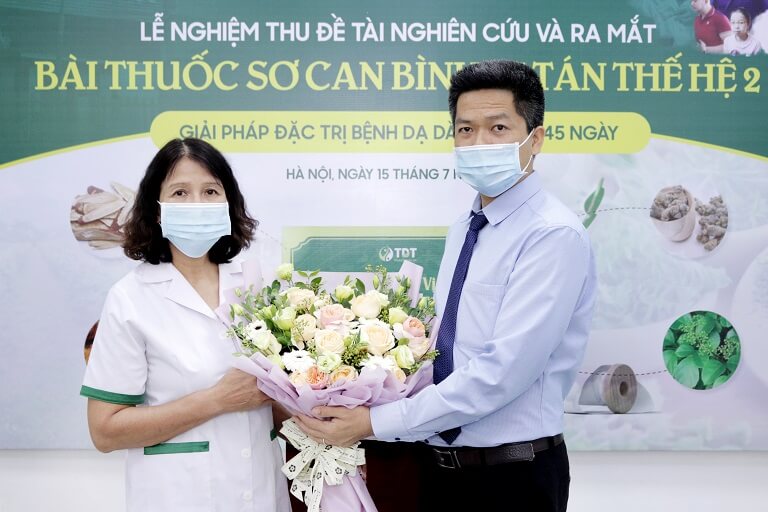 Lễ Nghiệm Thu Đề Tài và Ra Mắt Sơ Can Bình Vị Tán Thế Hệ 2